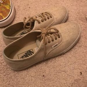 Low pro Tan Speckled Vans